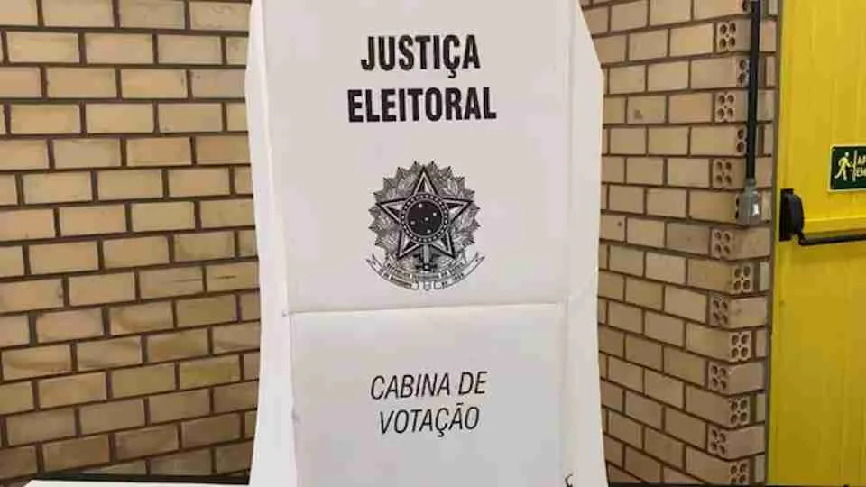 Saiba como justificar a ausência no 1º turno das Eleições 2026