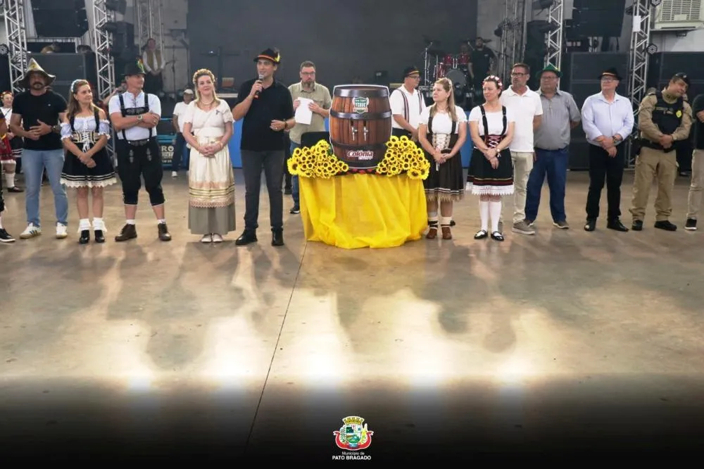 Pato Bragado veste as cores da tradição e celebra em grande estilo a 26ª Oktoberfest