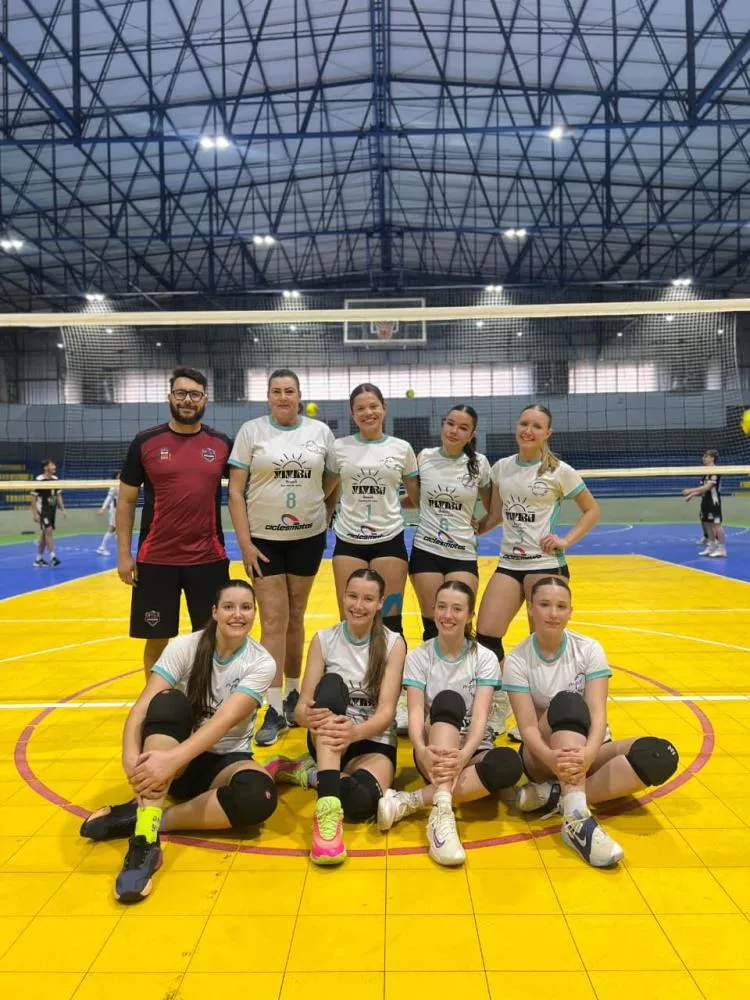 Nova Santa Rosa garante vaga na final do Campeonato Regional de Voleibol de Guaíra