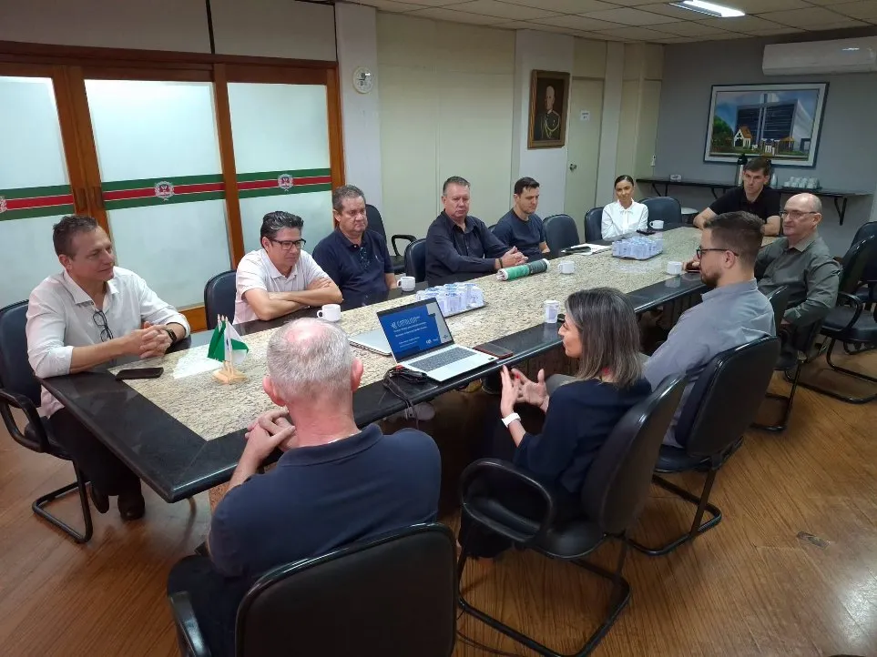 Reunião discute contratos com startups para soluções inovadoras em Marechal Rondon