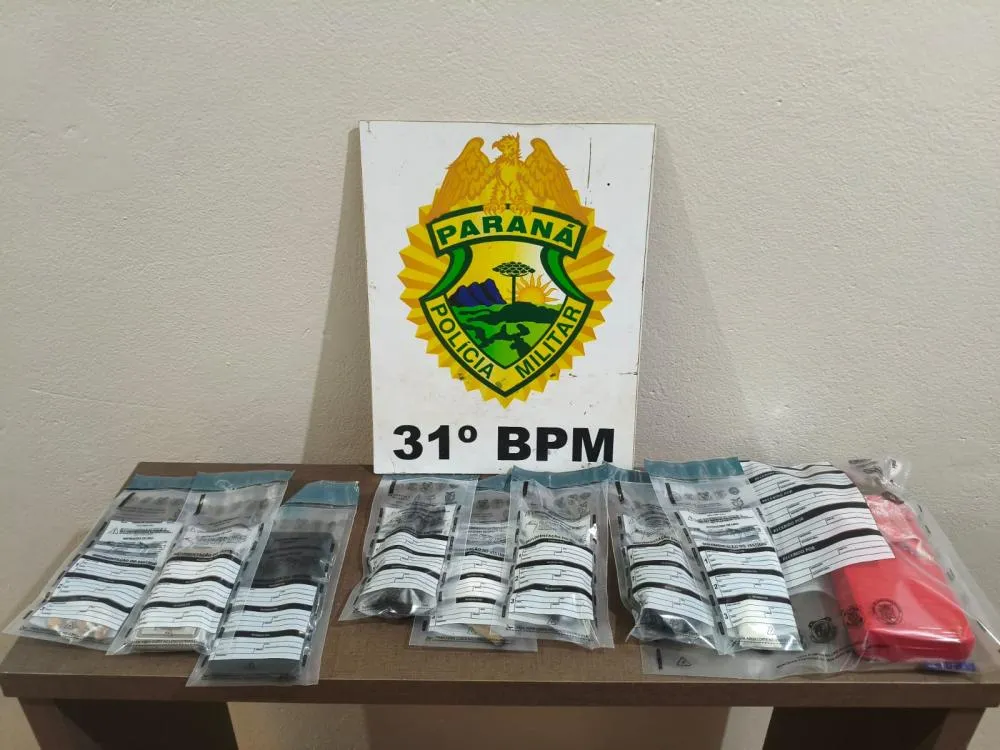 Polícia apreende maconha, cocaína e crack em operação no bairro Vila Floresta, em Palotina